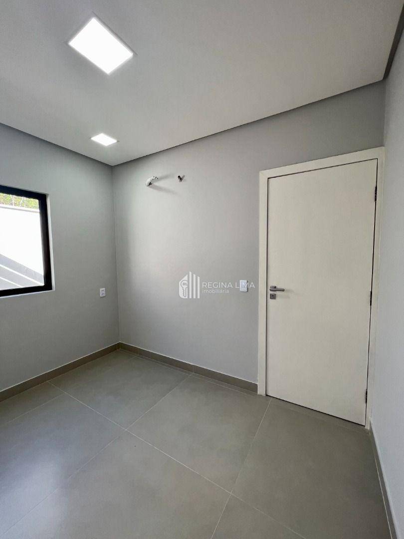 Casa à venda com 3 quartos, 110m² - Foto 25