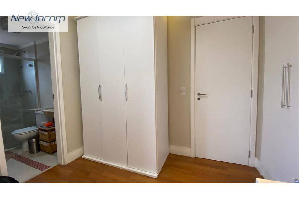 Apartamento à venda com 3 quartos, 160m² - Foto 13