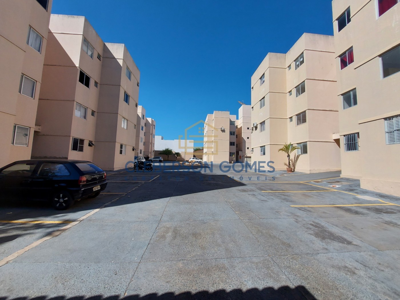 Apartamento à venda com 2 quartos, 75m² - Foto 14