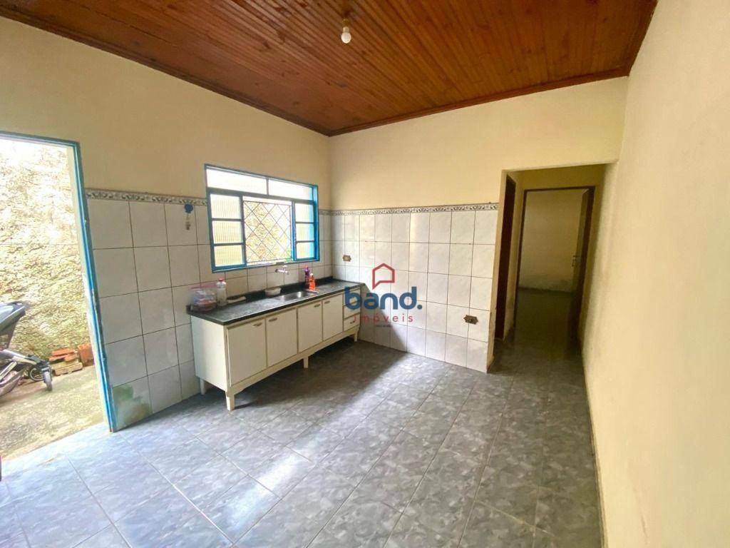 Casa à venda com 3 quartos, 68m² - Foto 4