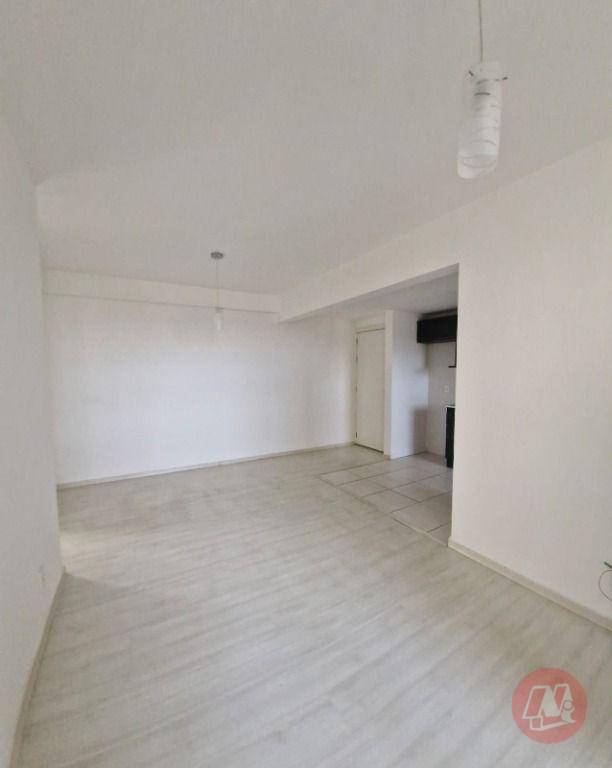 Apartamento à venda e aluguel com 2 quartos, 55m² - Foto 7