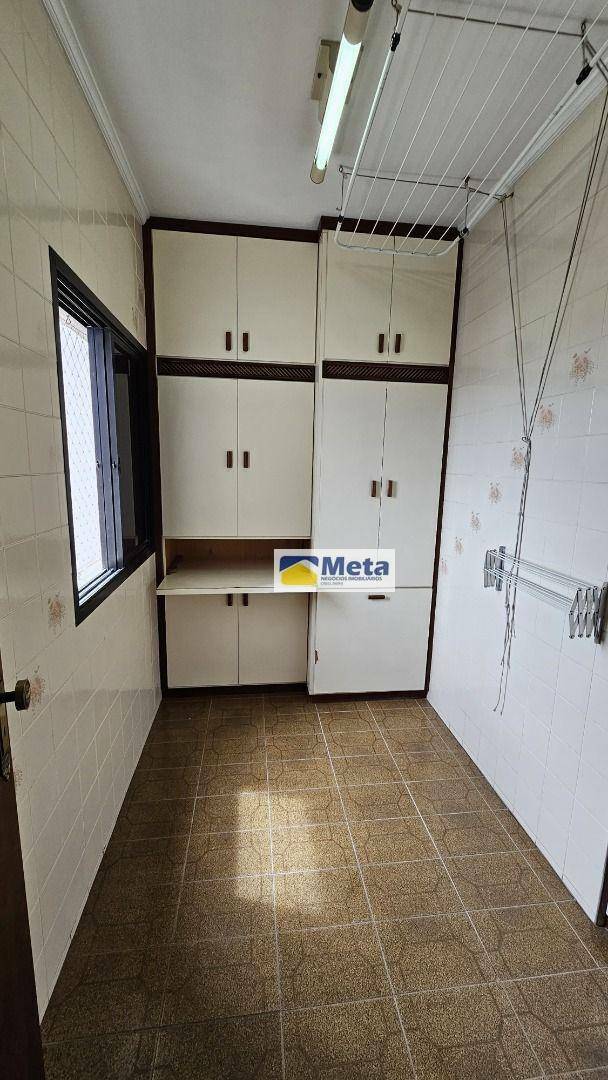 Apartamento à venda e aluguel com 4 quartos, 180m² - Foto 9