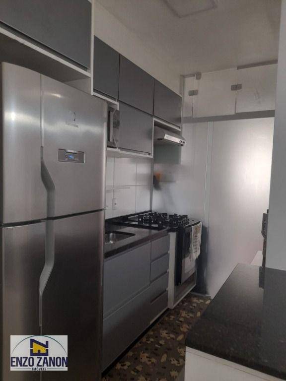 Apartamento à venda com 2 quartos, 62m² - Foto 10