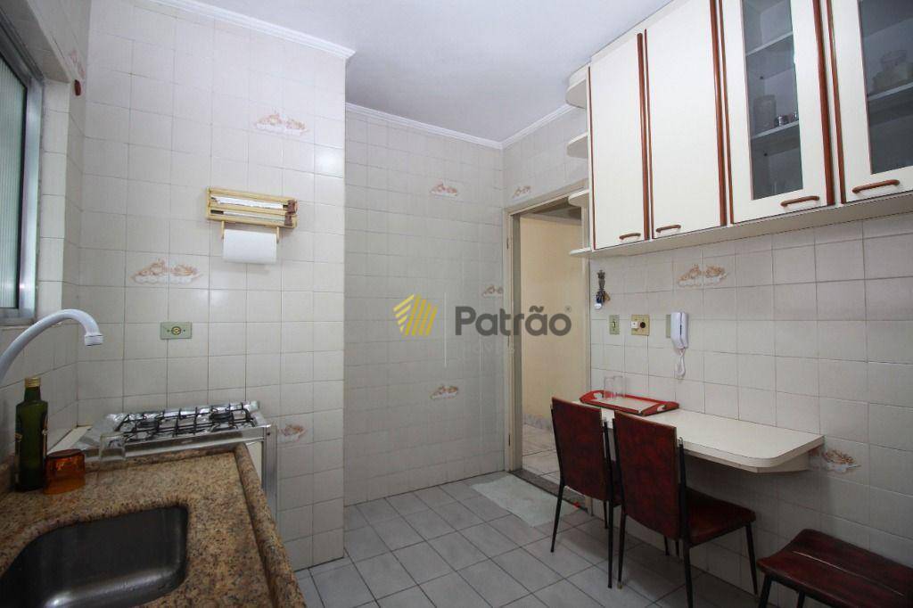 Apartamento para alugar com 2 quartos, 83m² - Foto 12