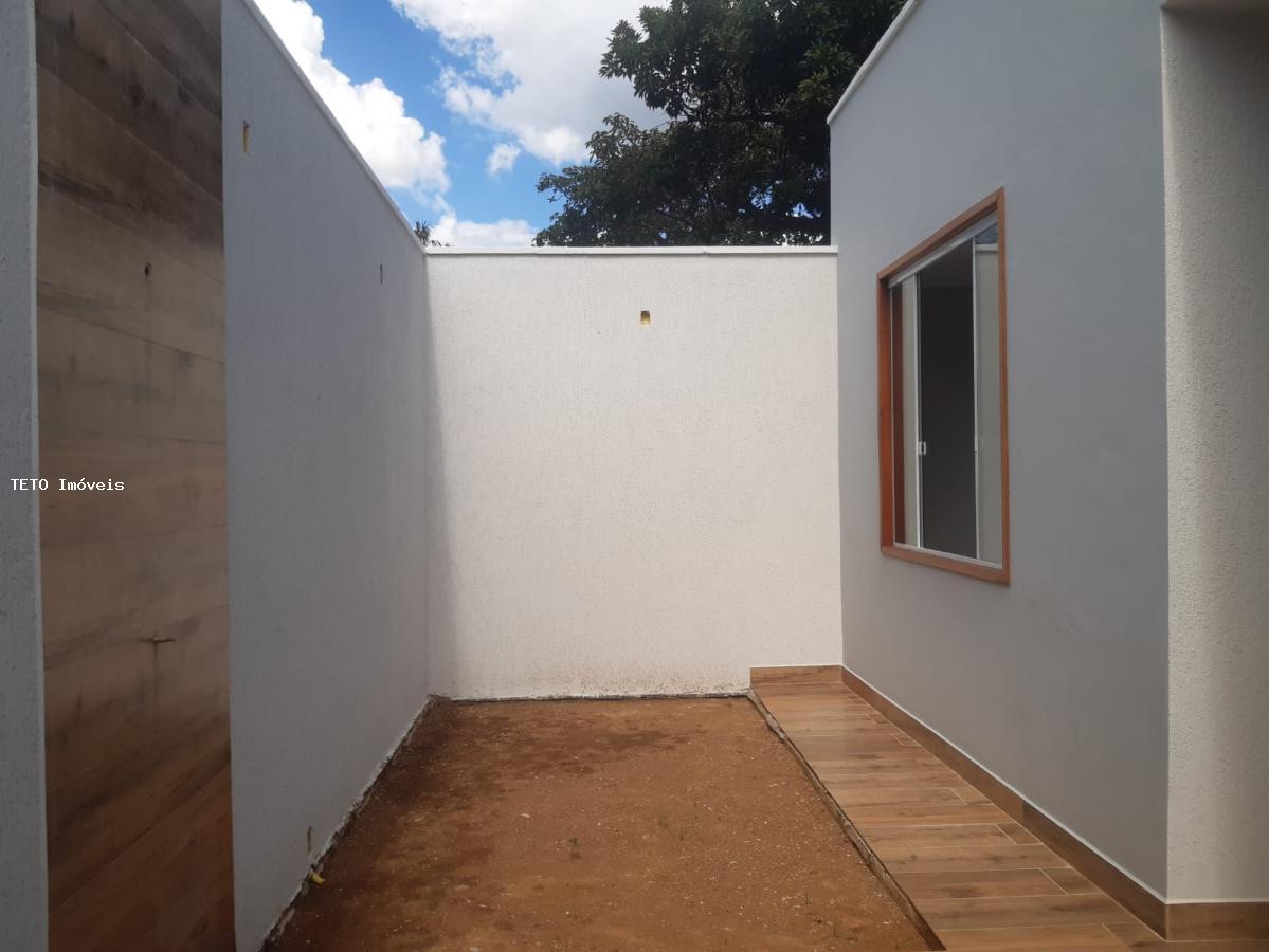 Casa à venda com 3 quartos, 174m² - Foto 22