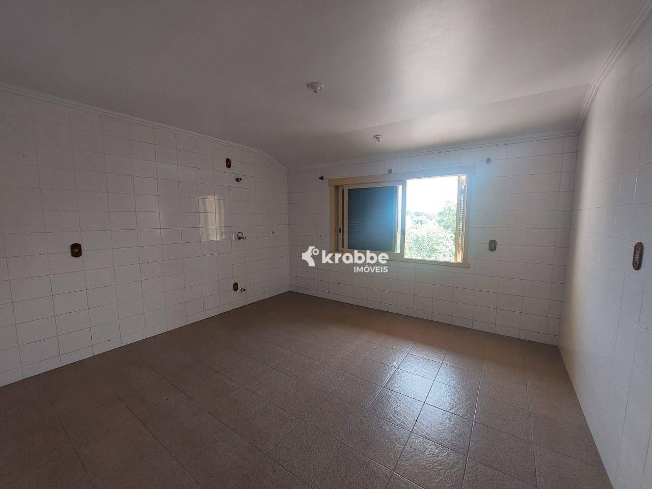 Casa para alugar com 3 quartos, 210m² - Foto 8