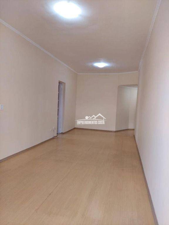 Apartamento à venda com 3 quartos, 92m² - Foto 2