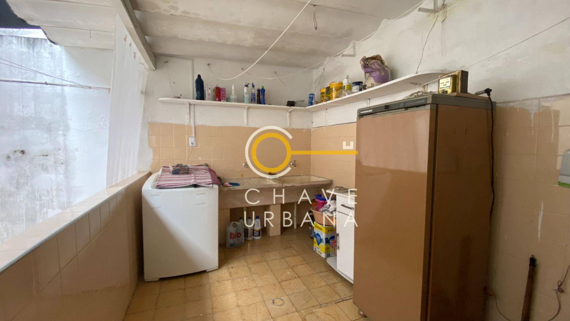 Casa à venda com 3 quartos, 129m² - Foto 14