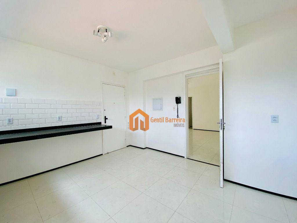 Apartamento à venda com 3 quartos, 170m² - Foto 12