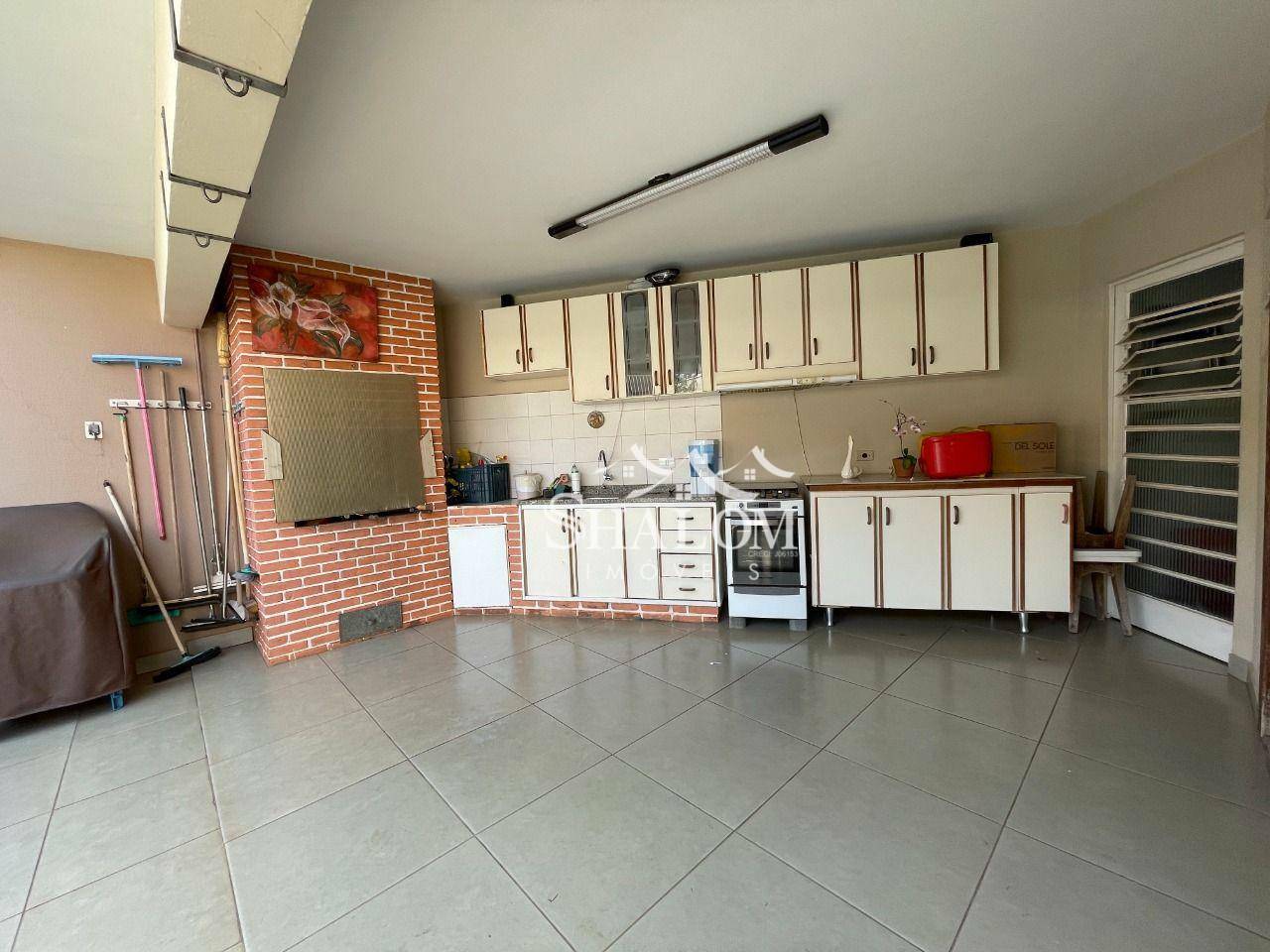 Sobrado à venda com 3 quartos, 230m² - Foto 9