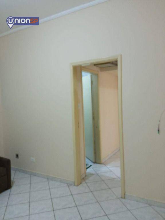 Apartamento à venda com 2 quartos, 65m² - Foto 3