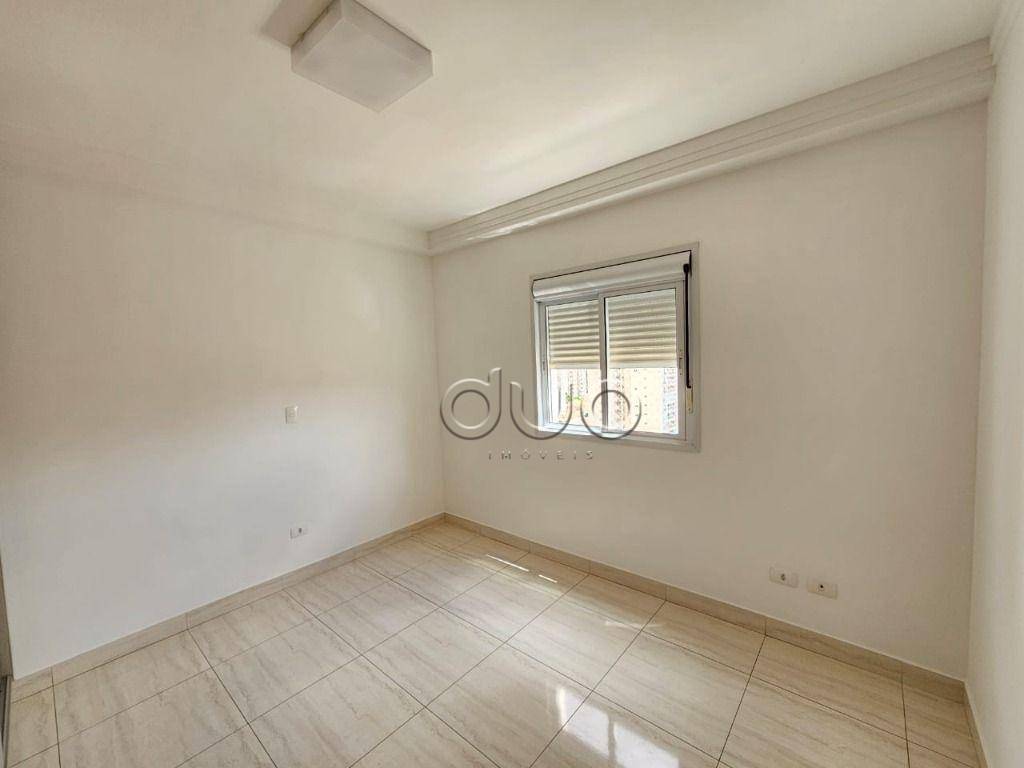 Apartamento para alugar com 3 quartos, 157m² - Foto 18