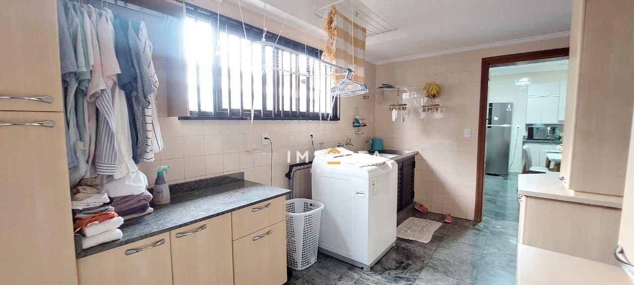 Apartamento à venda com 4 quartos, 285m² - Foto 15