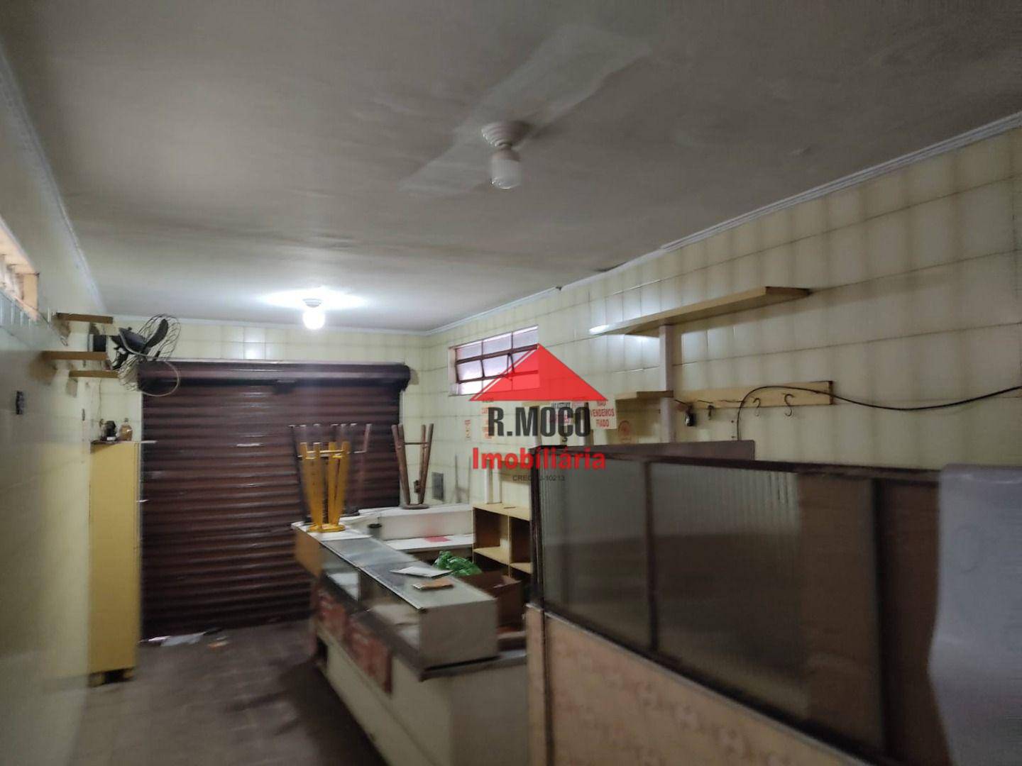Casa para alugar com 2 quartos, 151m² - Foto 23