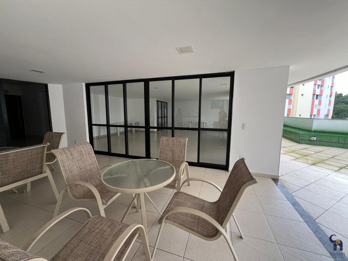 Apartamento à venda com 2 quartos, 62m² - Foto 17