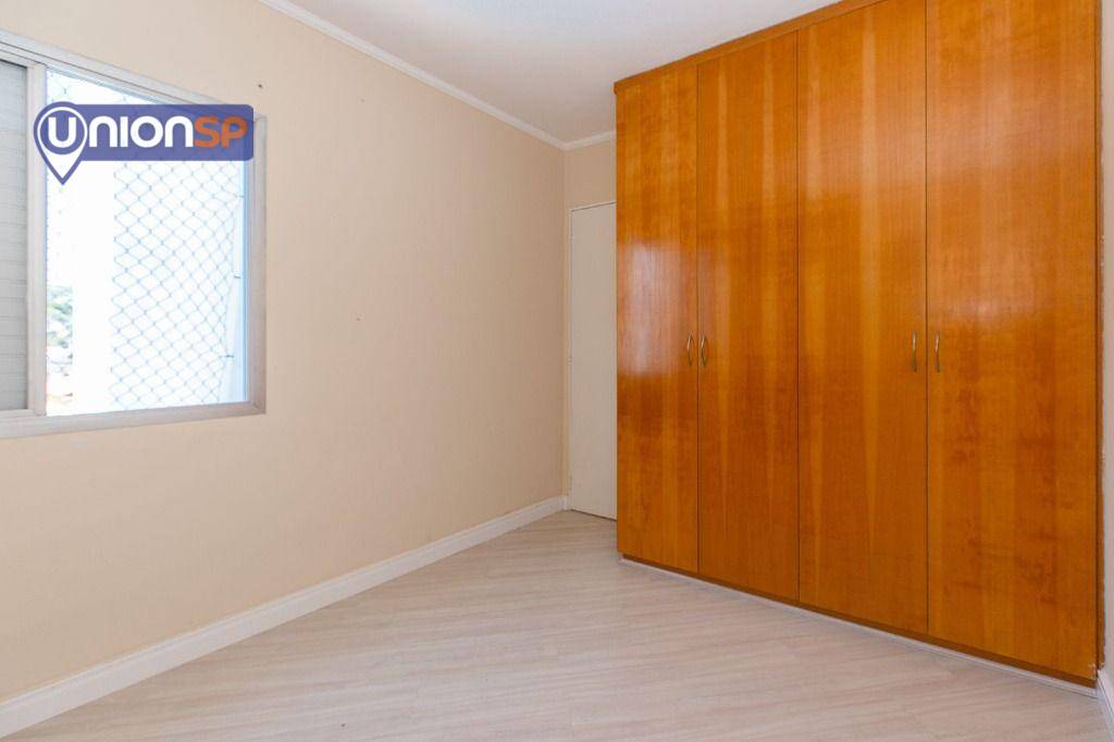 Apartamento à venda com 2 quartos, 63m² - Foto 8