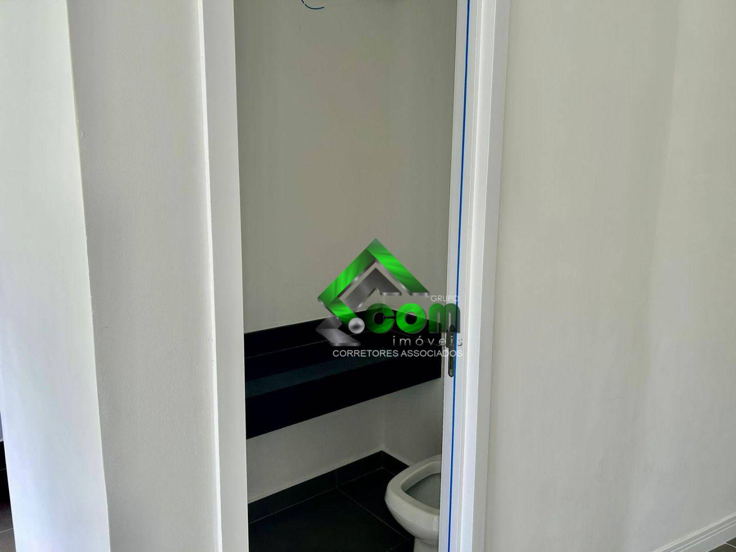 Apartamento à venda com 2 quartos, 74m² - Foto 35