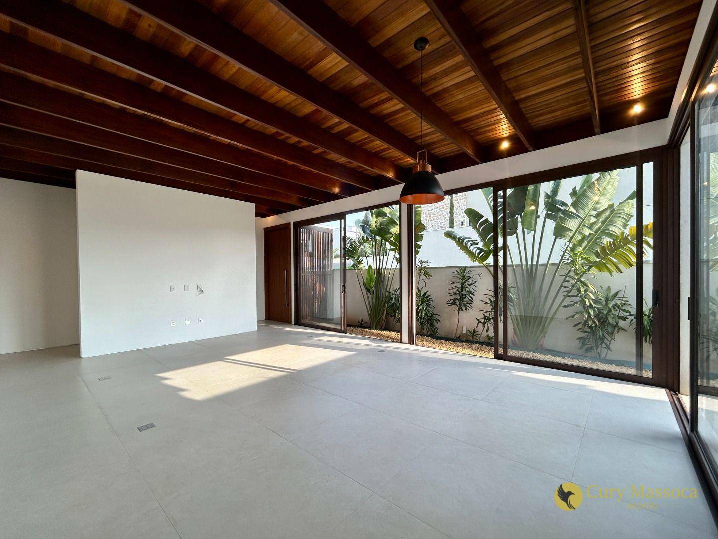 Casa de Condomínio à venda com 3 quartos, 218m² - Foto 2