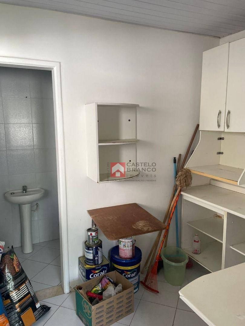 Casa de Condomínio à venda e aluguel com 3 quartos, 208m² - Foto 28