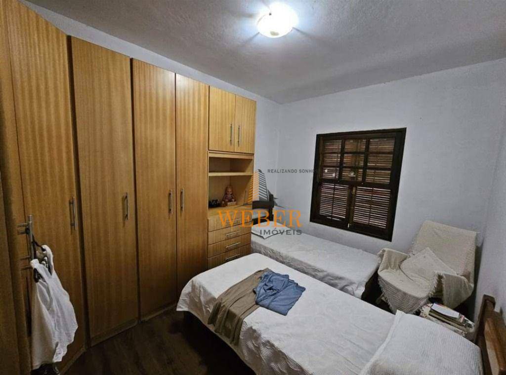 Casa de Condomínio à venda com 3 quartos, 250m² - Foto 48