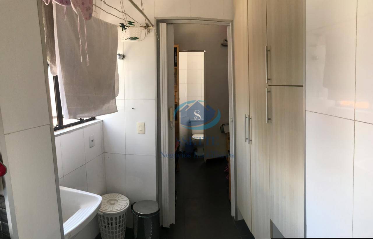 Apartamento à venda com 2 quartos, 69m² - Foto 19