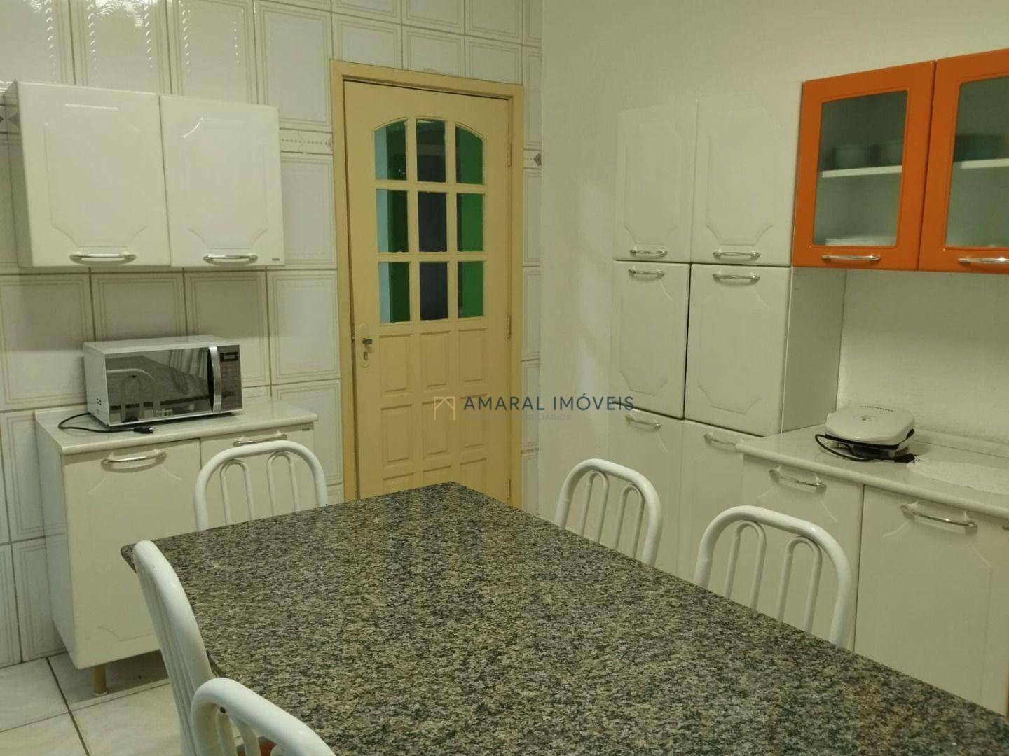 Casa à venda e temporada com 2 quartos, 90m² - Foto 8