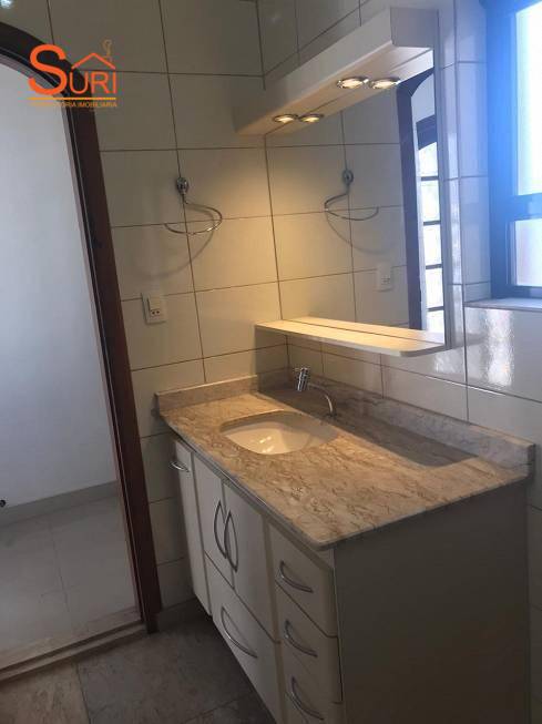 Sobrado à venda com 4 quartos, 228m² - Foto 9