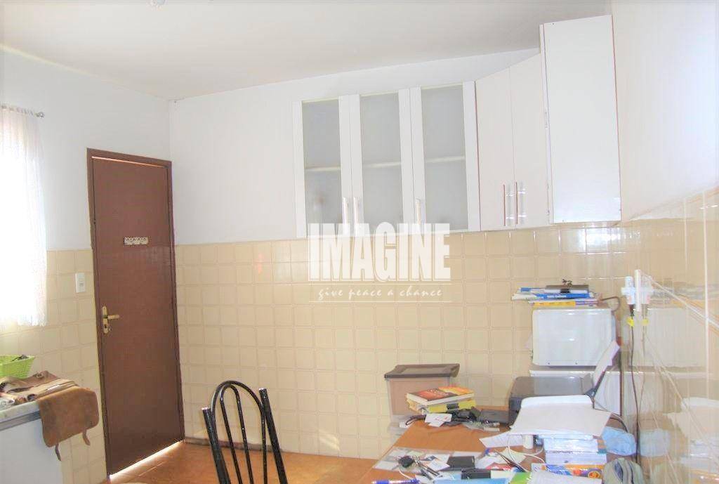 Casa à venda com 4 quartos, 420m² - Foto 6