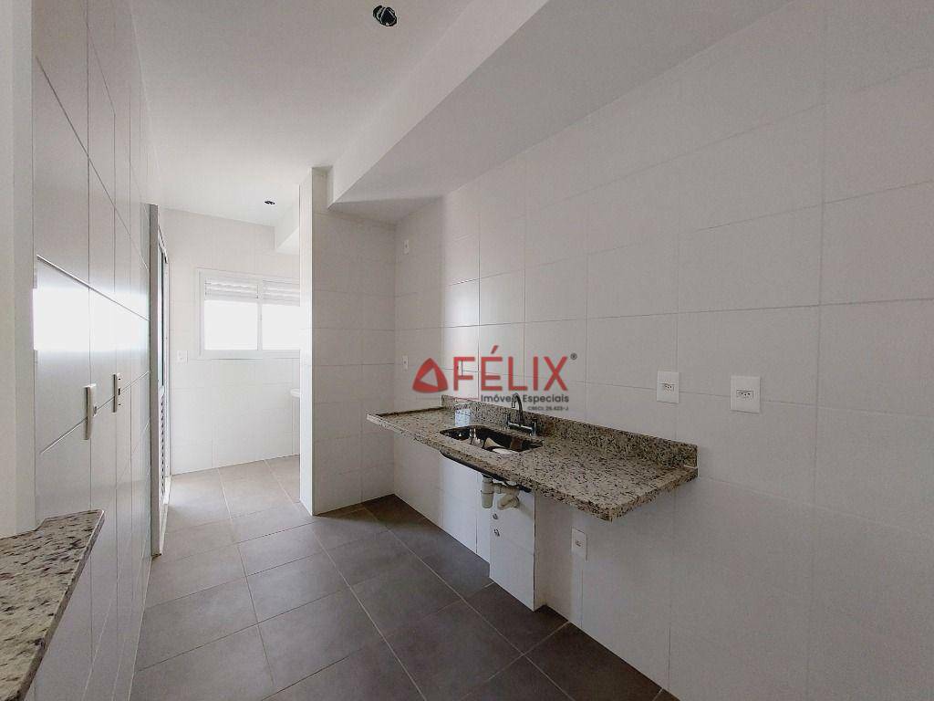 Apartamento à venda com 2 quartos, 70m² - Foto 4