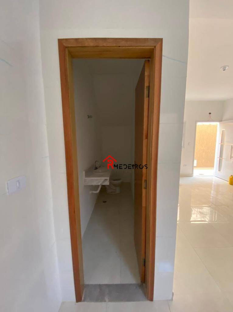 Sobrado à venda com 2 quartos, 51M2 - Foto 8