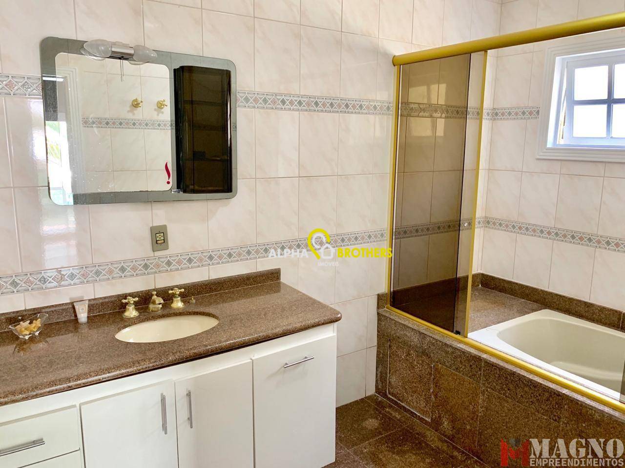 Casa de Condomínio à venda com 4 quartos, 550m² - Foto 16