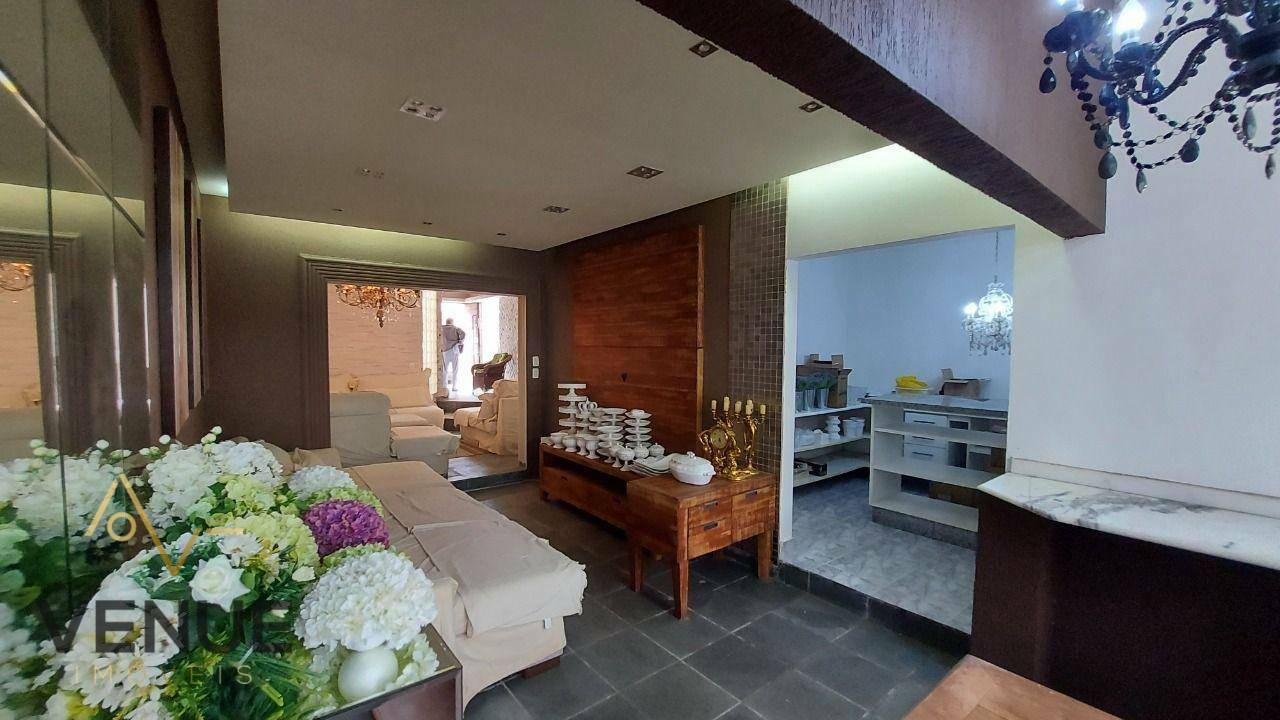 Casa de Condomínio à venda com 4 quartos, 288m² - Foto 9