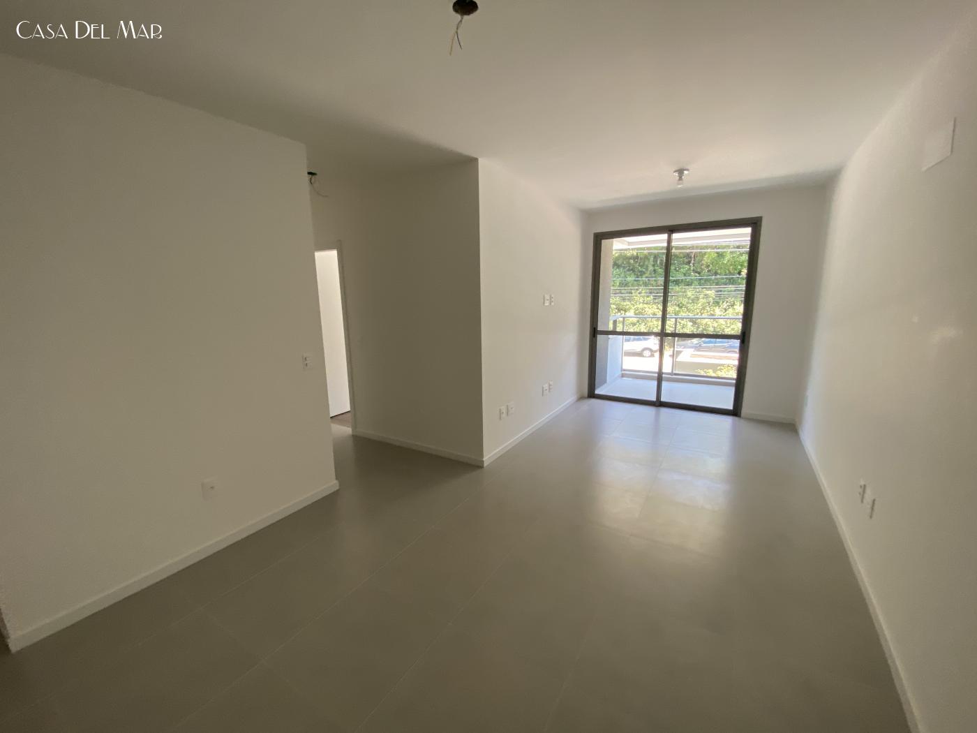 Apartamento à venda com 2 quartos, 70m² - Foto 13