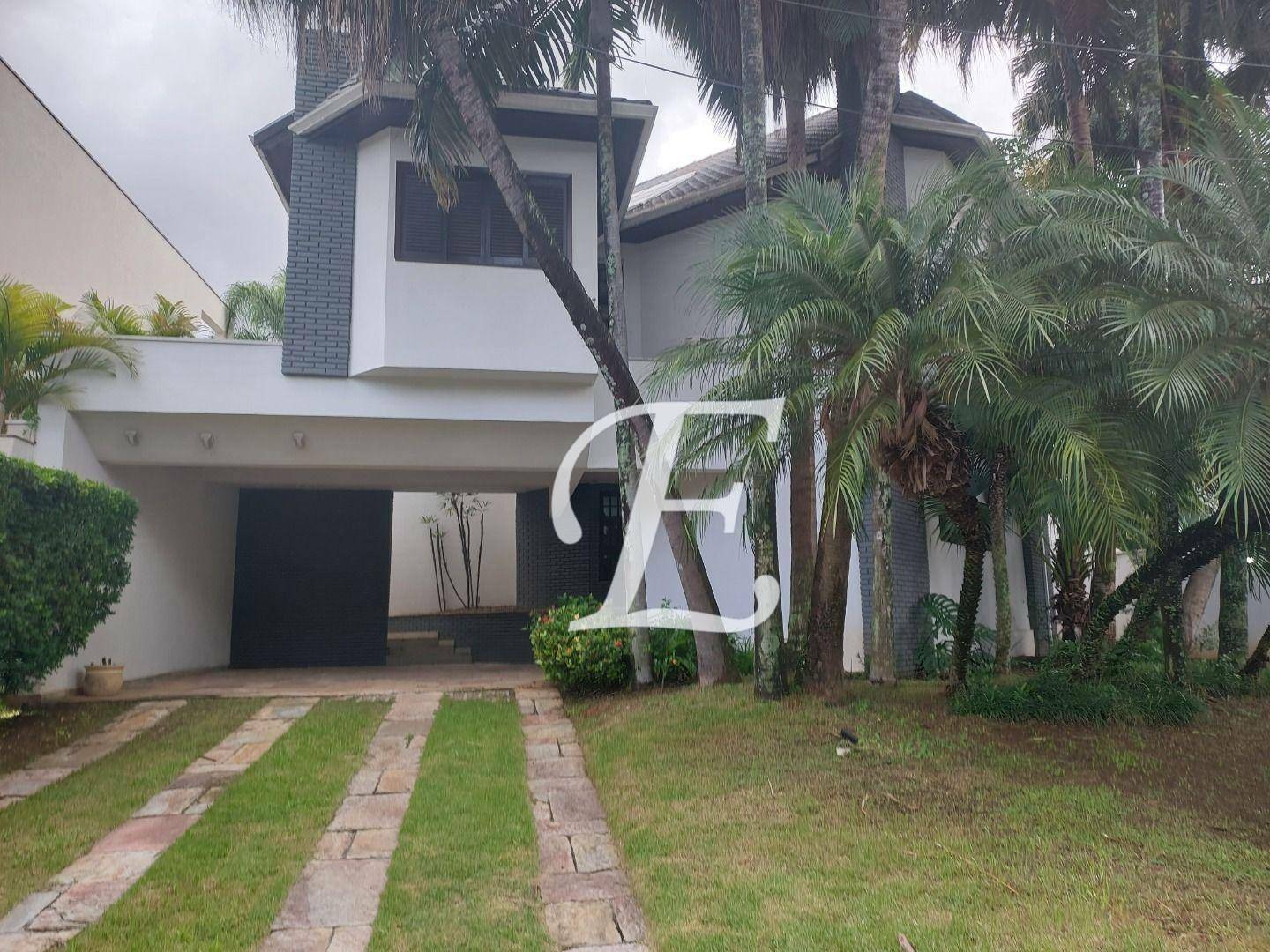 Casa de Condomínio para alugar com 4 quartos, 448m² - Foto 1