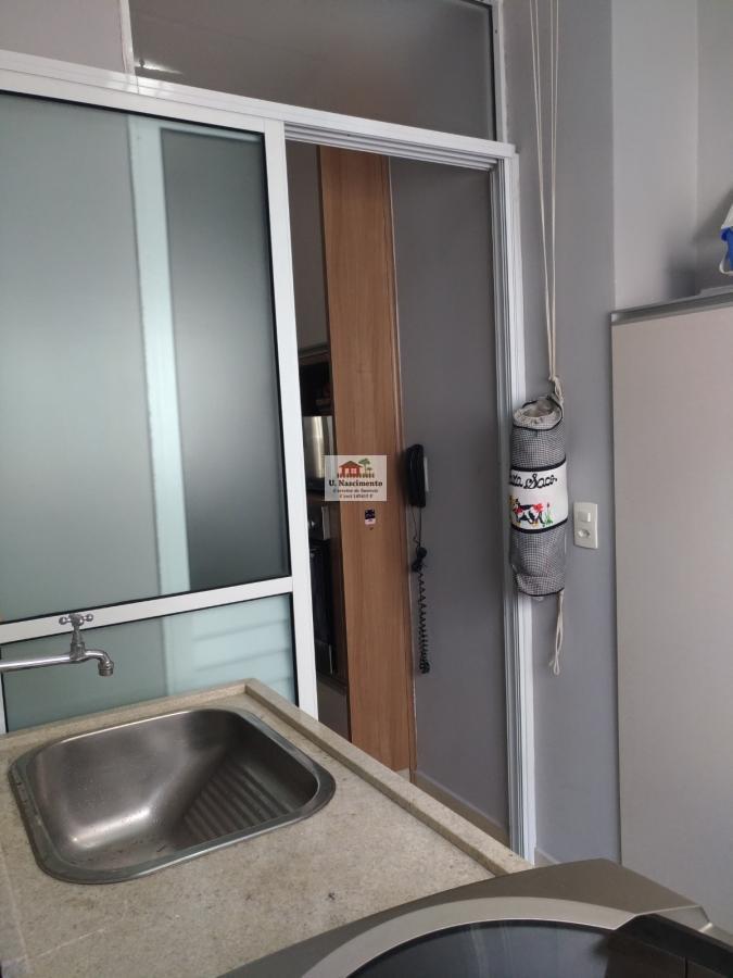 Apartamento à venda com 2 quartos, 72m² - Foto 5