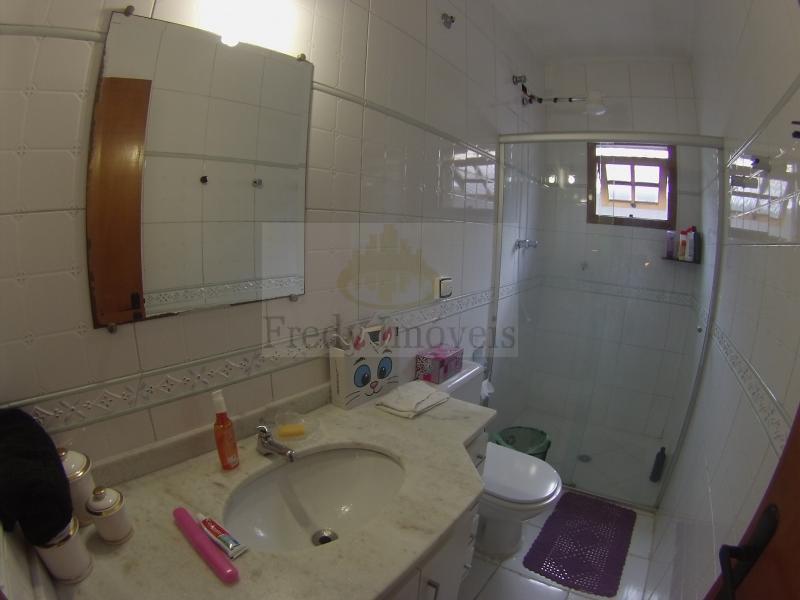 Casa à venda com 5 quartos, 330m² - Foto 12