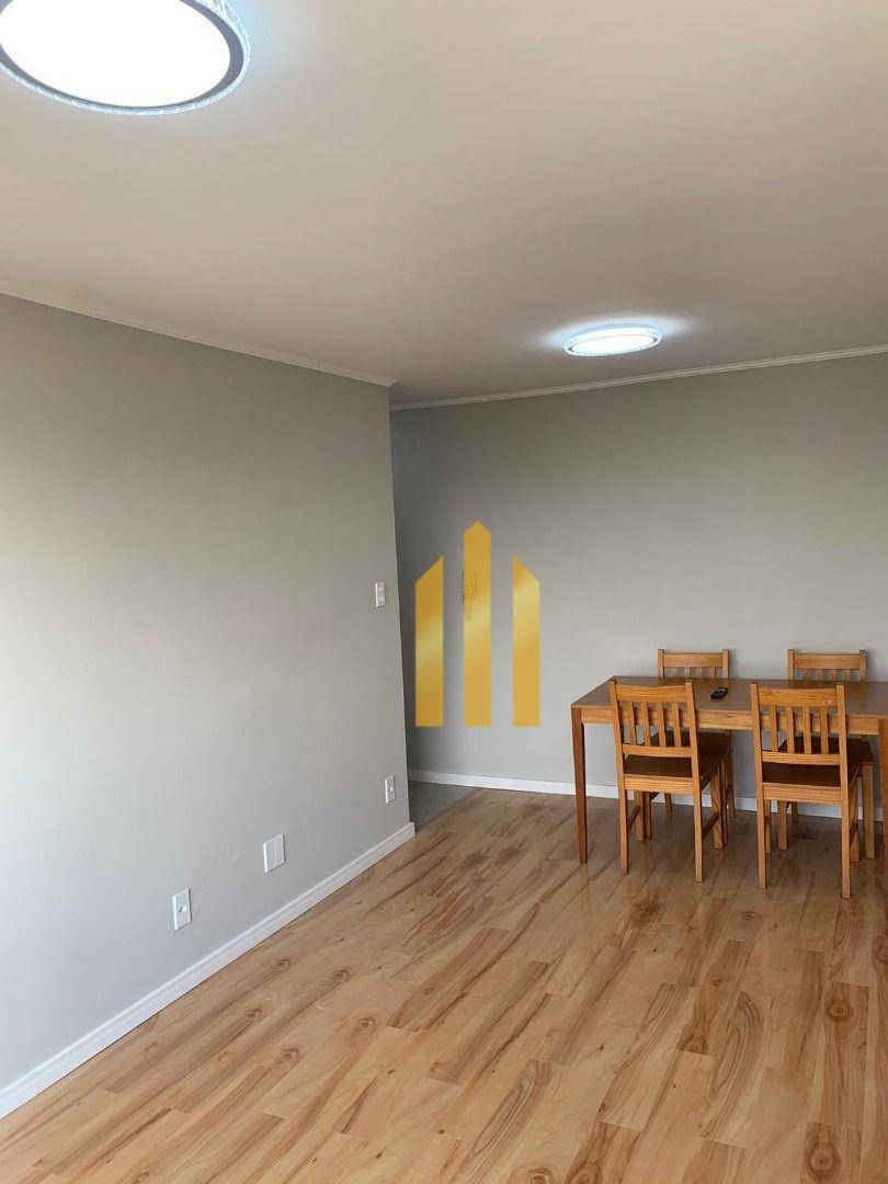 Apartamento à venda com 2 quartos, 60m² - Foto 11