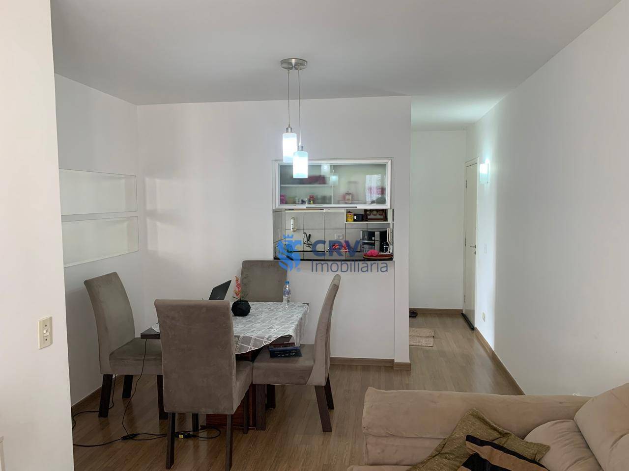 Apartamento à venda com 3 quartos, 70m² - Foto 2