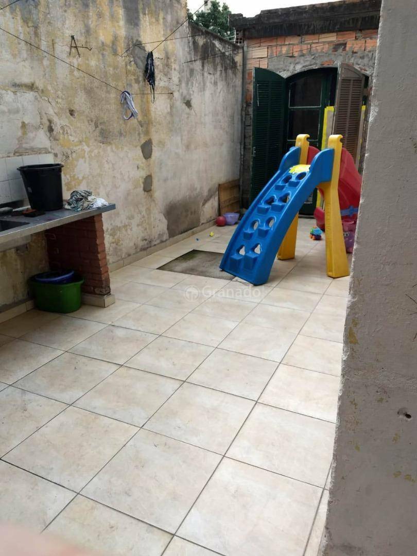 Sobrado à venda com 6 quartos, 255m² - Foto 2