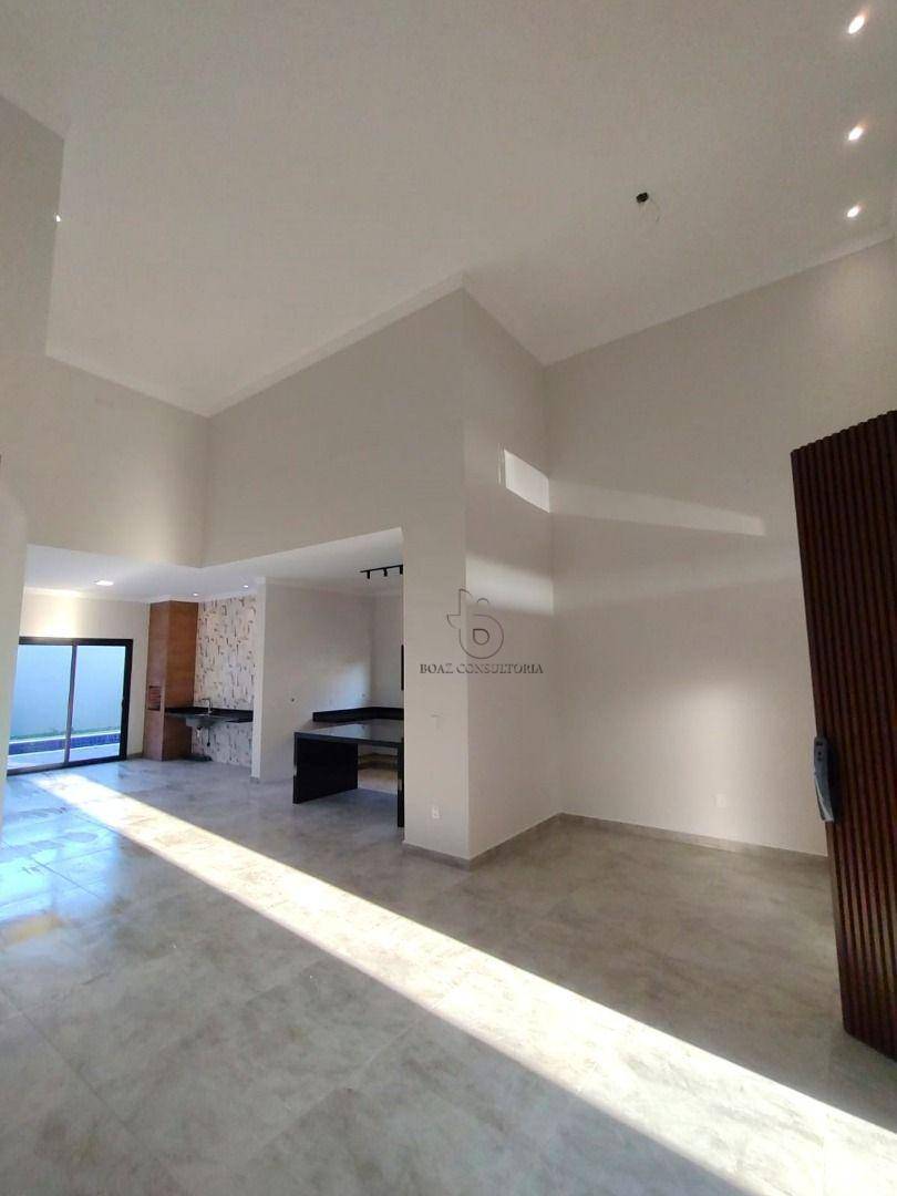 Sobrado à venda com 3 quartos, 243m² - Foto 11