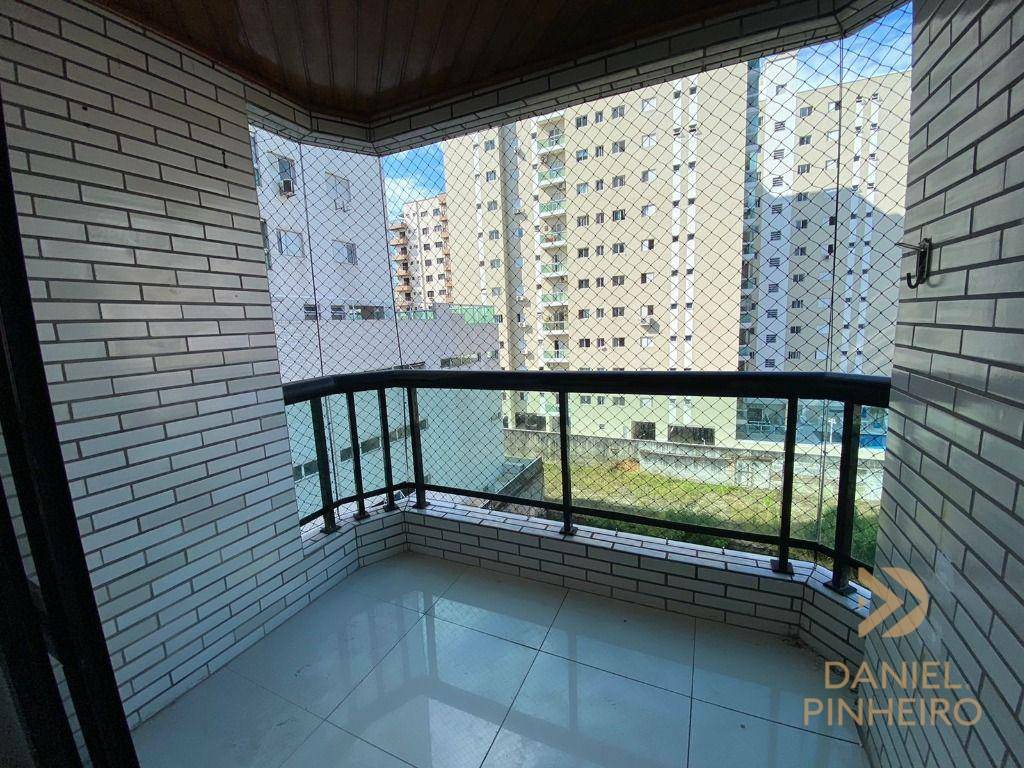 Apartamento à venda com 2 quartos, 70m² - Foto 9