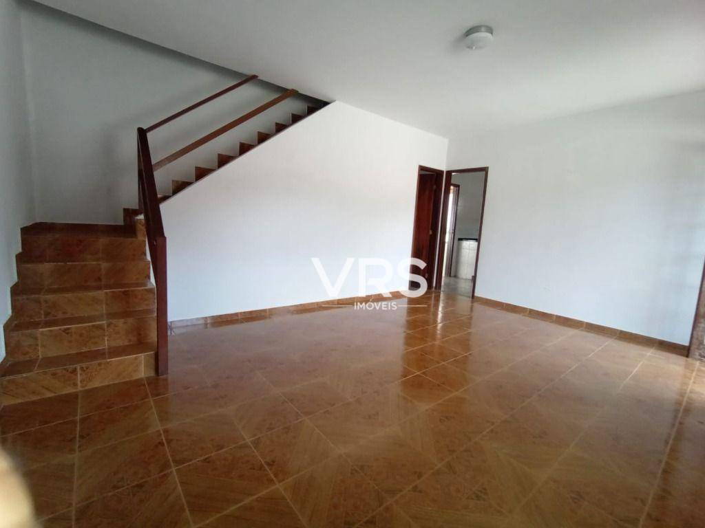 Casa à venda com 2 quartos, 200m² - Foto 15