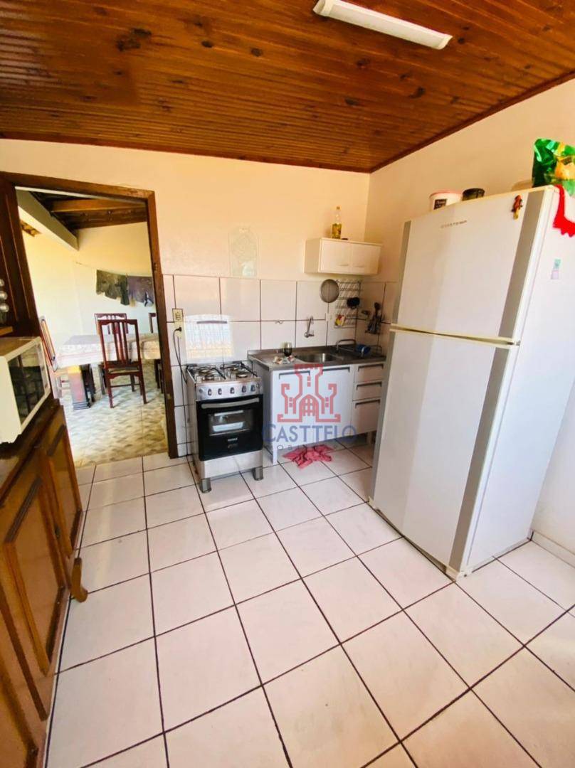 Casa à venda com 3 quartos, 120m² - Foto 6