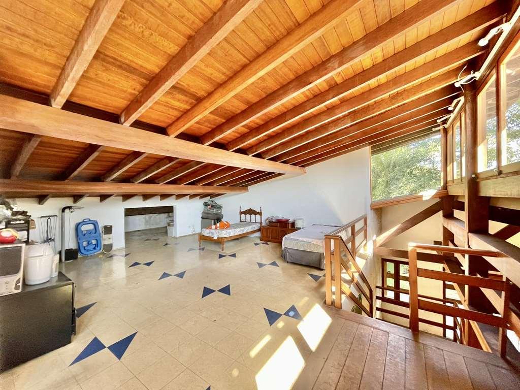 Casa à venda com 5 quartos, 1580m² - Foto 27