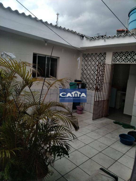 Casa à venda com 4 quartos, 138m² - Foto 11