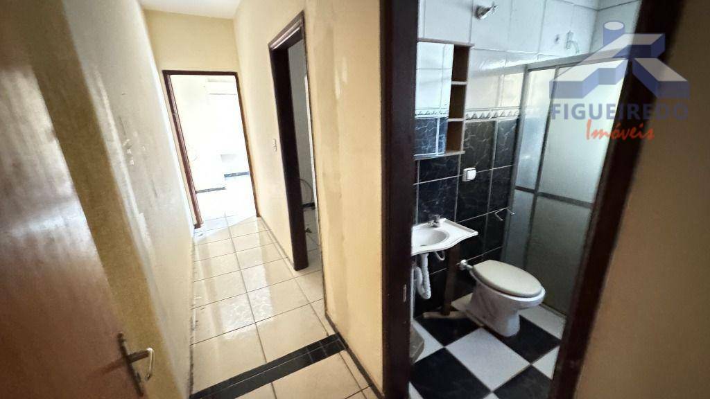 Casa à venda com 3 quartos - Foto 13