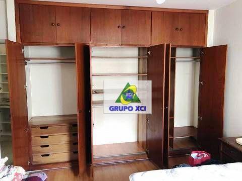 Apartamento à venda com 3 quartos, 115m² - Foto 3