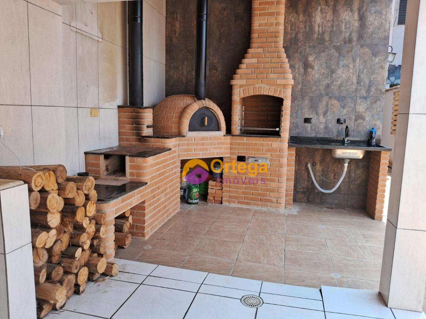 Sobrado à venda com 3 quartos, 250m² - Foto 5