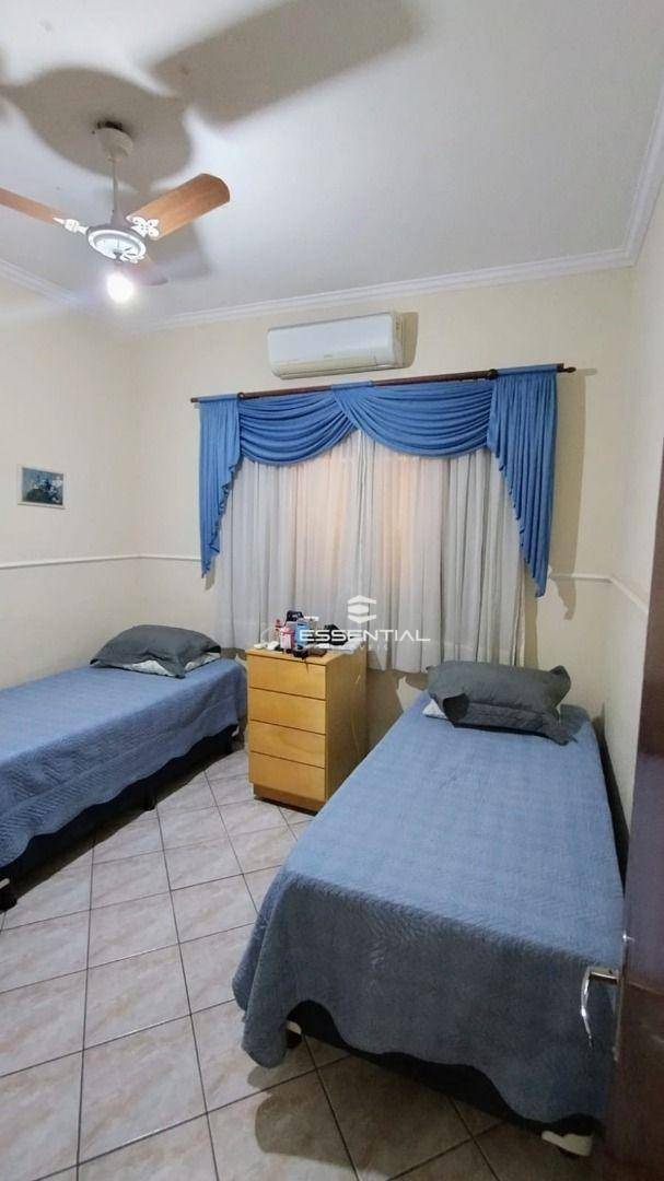 Casa à venda com 3 quartos, 147m² - Foto 12