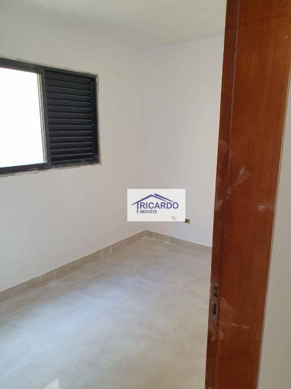 Sobrado à venda com 3 quartos, 100m² - Foto 17